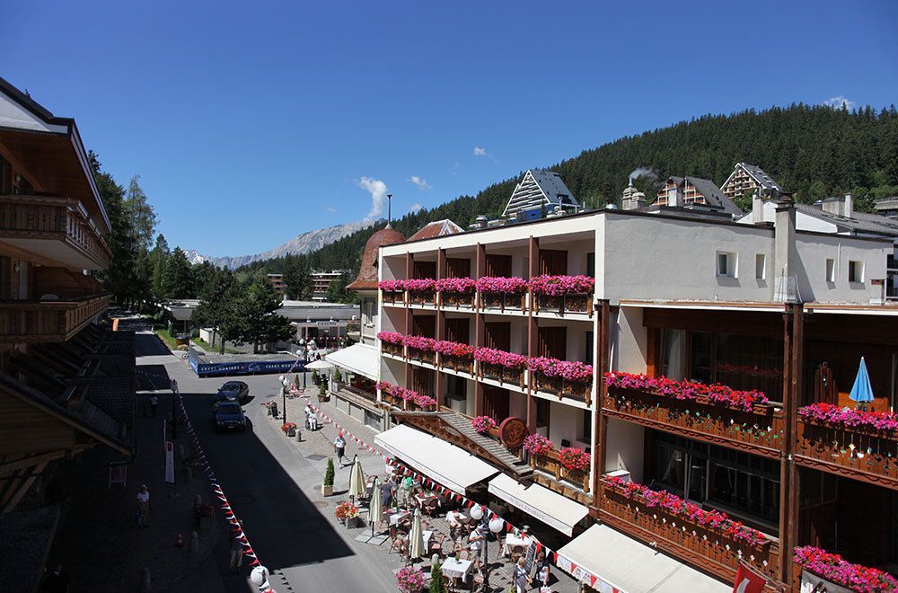Hotel Olympic - Montana Center Кранс Монтана Екстериор снимка
